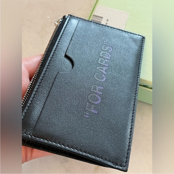 Off-White Black and Purple Card Holder - Picture 10 of 13